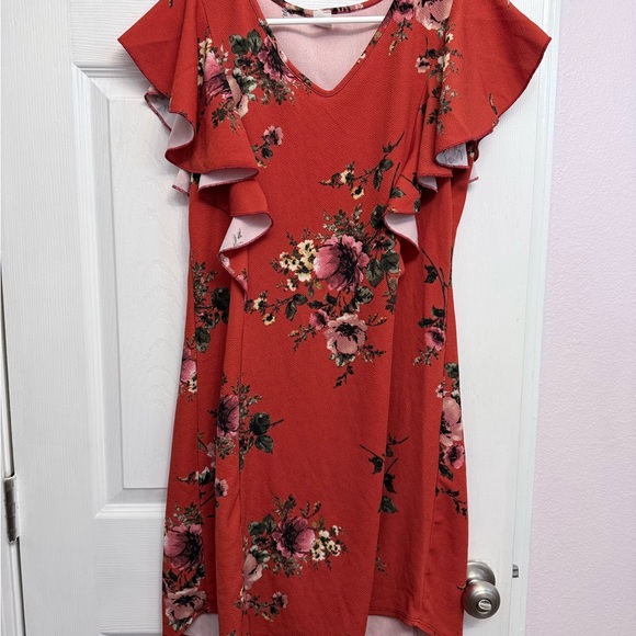 Old Navy Dresses & Skirts - Old Navy Red Floral Mini Dress with Ruffle Sleeves